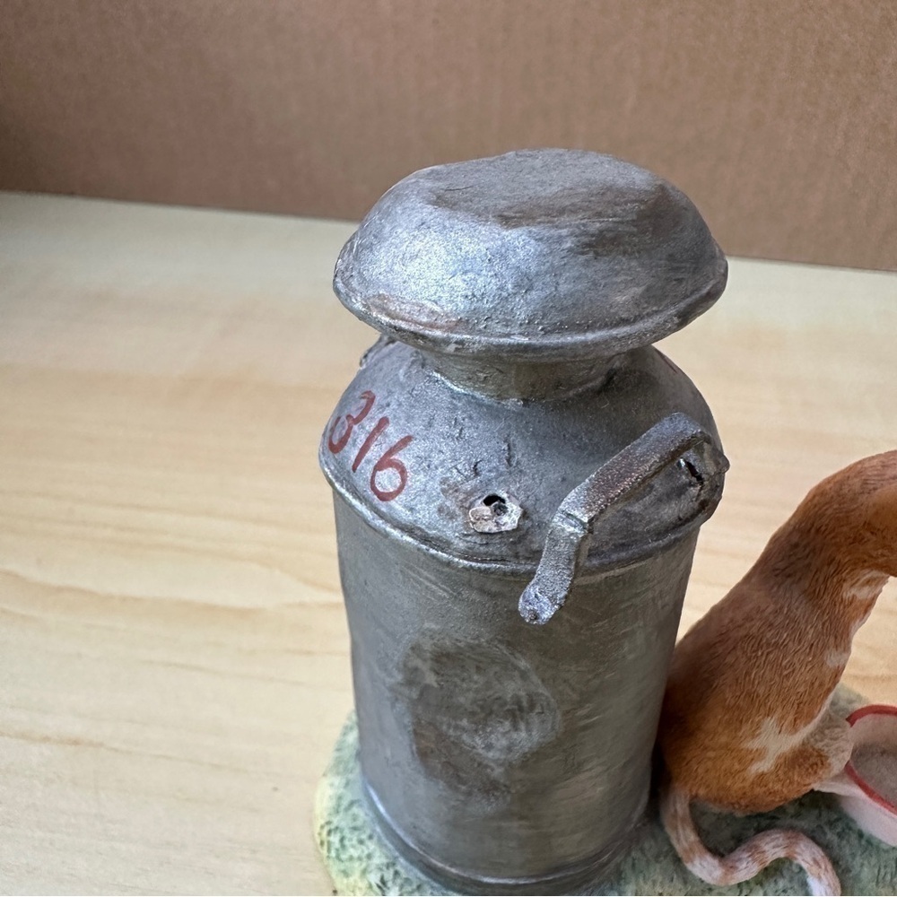 Cat with Milk Can Figurine Lowell Davis 1988 Schmid Scotland Farmhouse Vintage - Picture 9 of 12